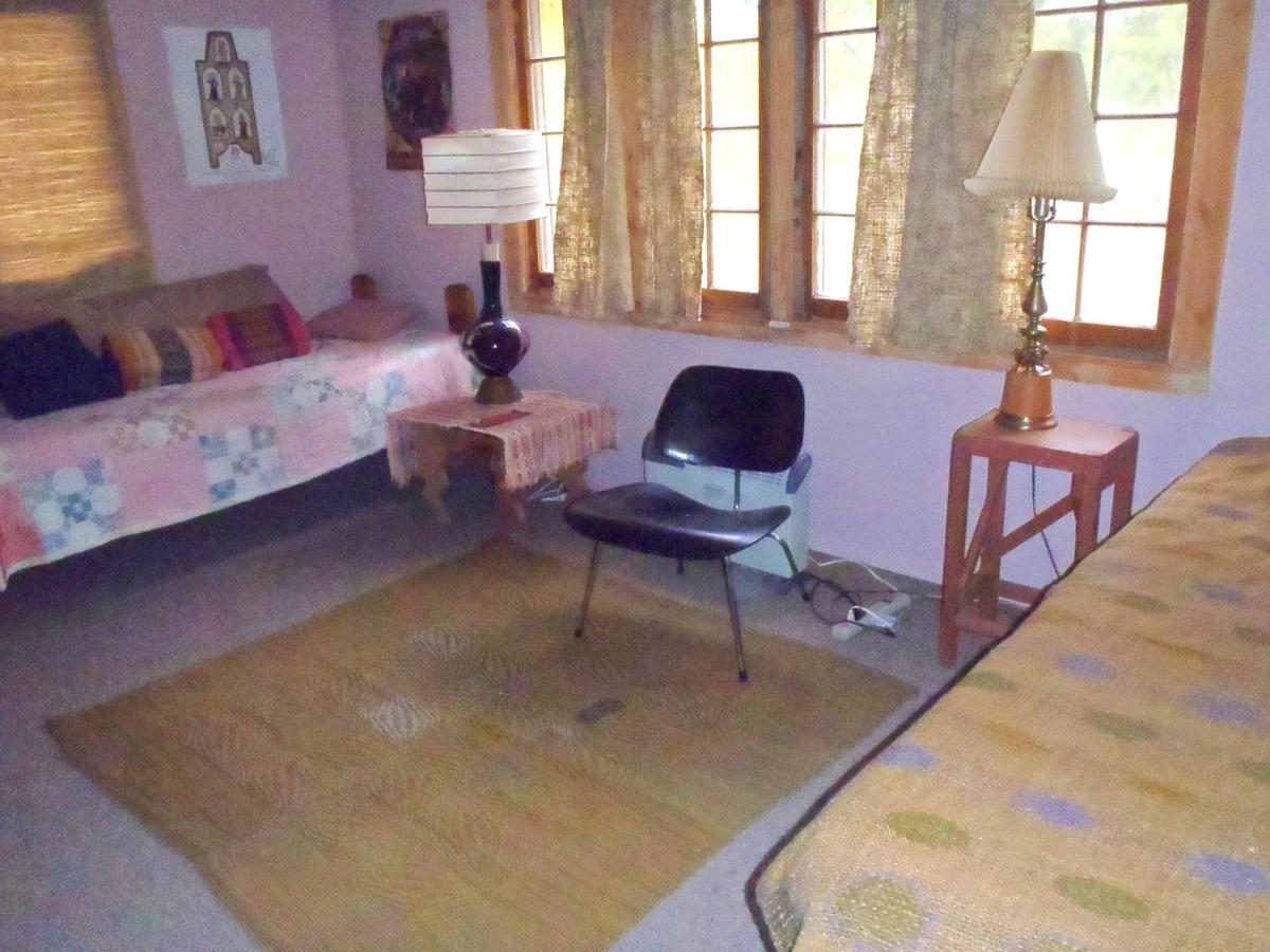 Ocho Guesthouse & Weaver'S Studio Espanola Buitenkant foto